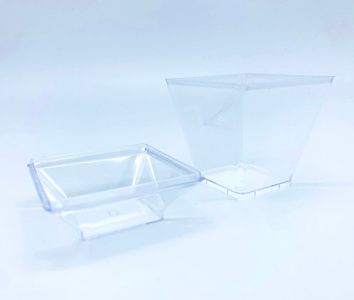 Clear Plastic Medium Square Mousse Cups with Cover