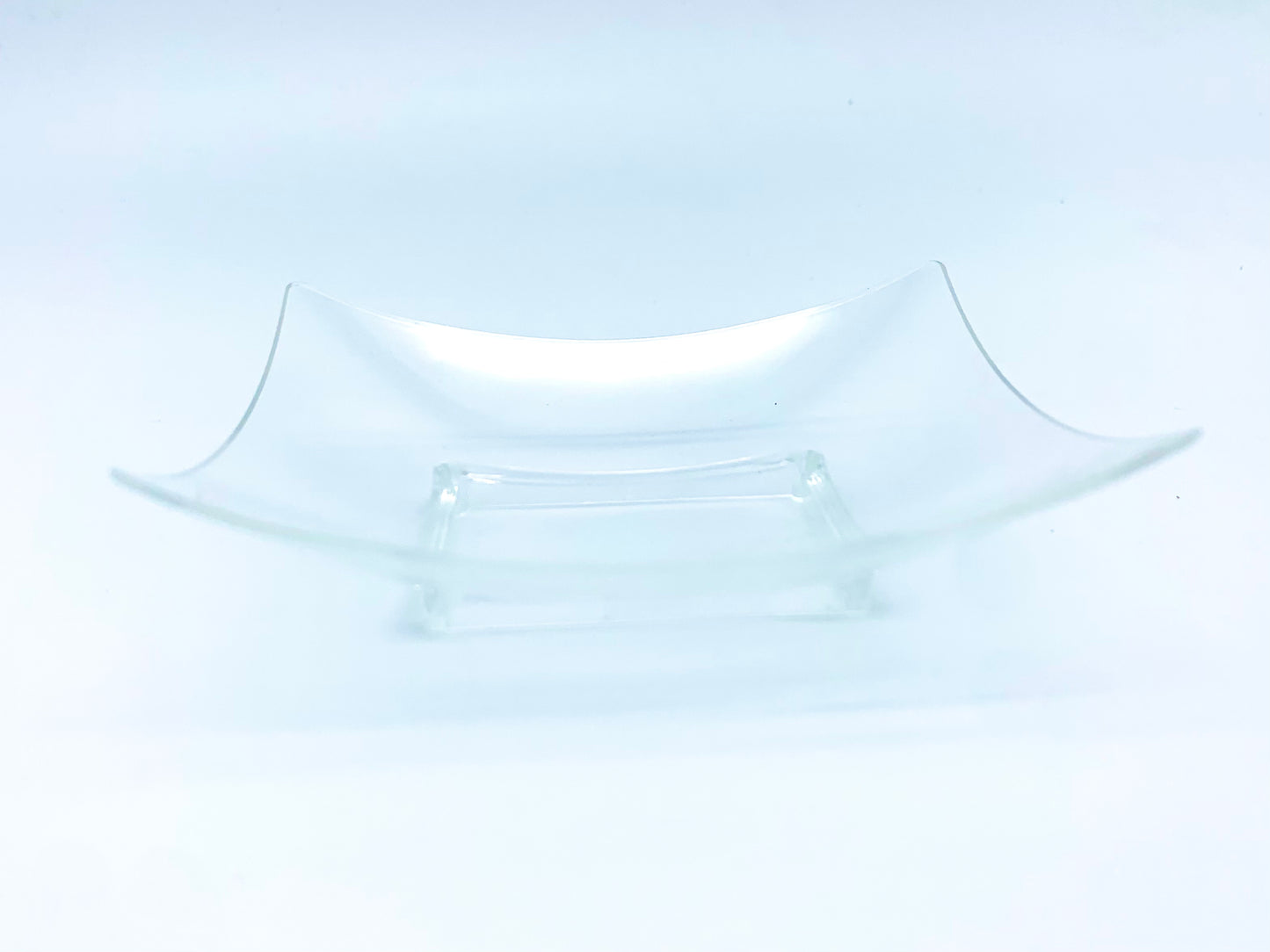 Clear Plastic Concave Plates