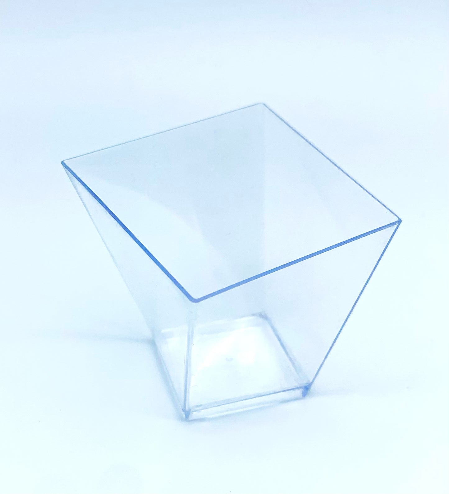 Mini Clear Plastic Diamond Cube